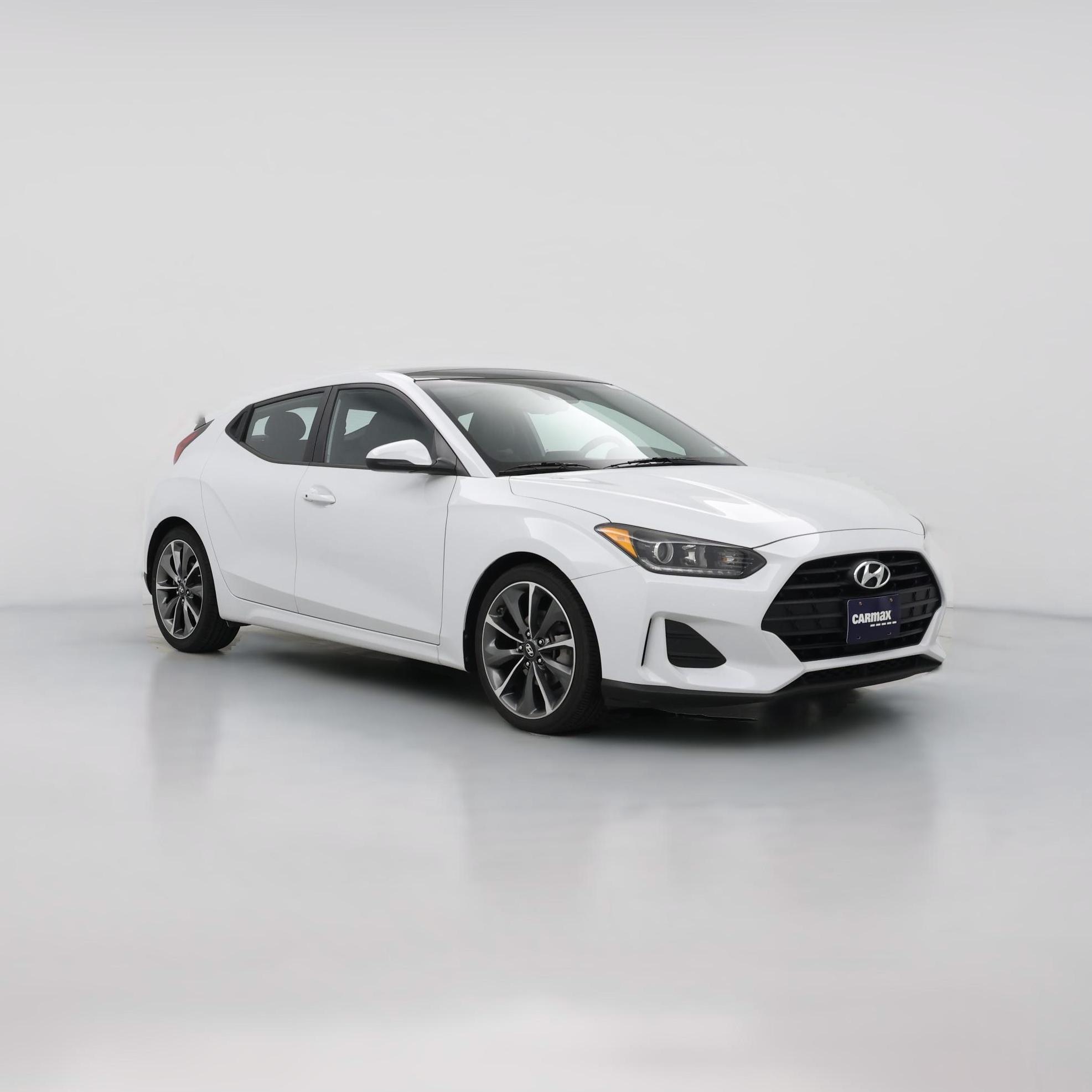 Thumbnail: 2019 Hyundai Veloster - 1