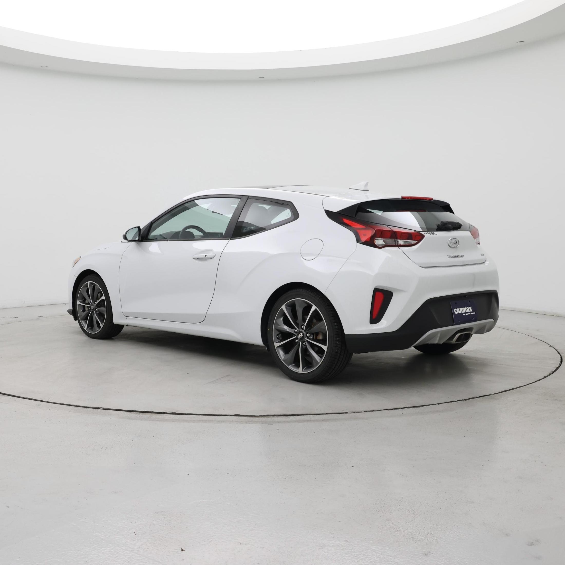 Thumbnail: 2019 Hyundai Veloster - 2