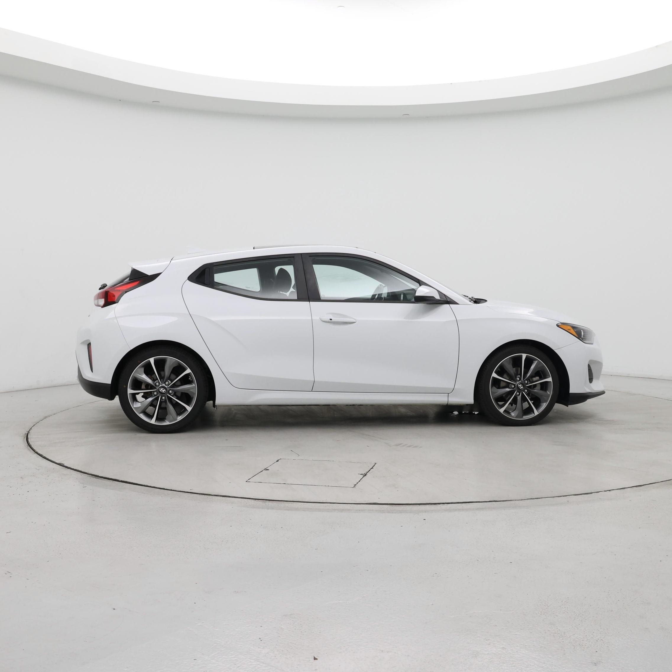 Thumbnail: 2019 Hyundai Veloster - 7