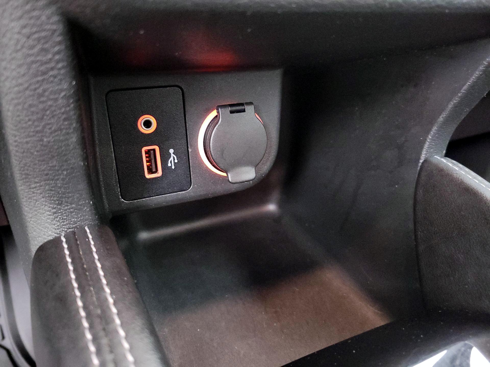 Thumbnail: 2019 Nissan Kicks - 18