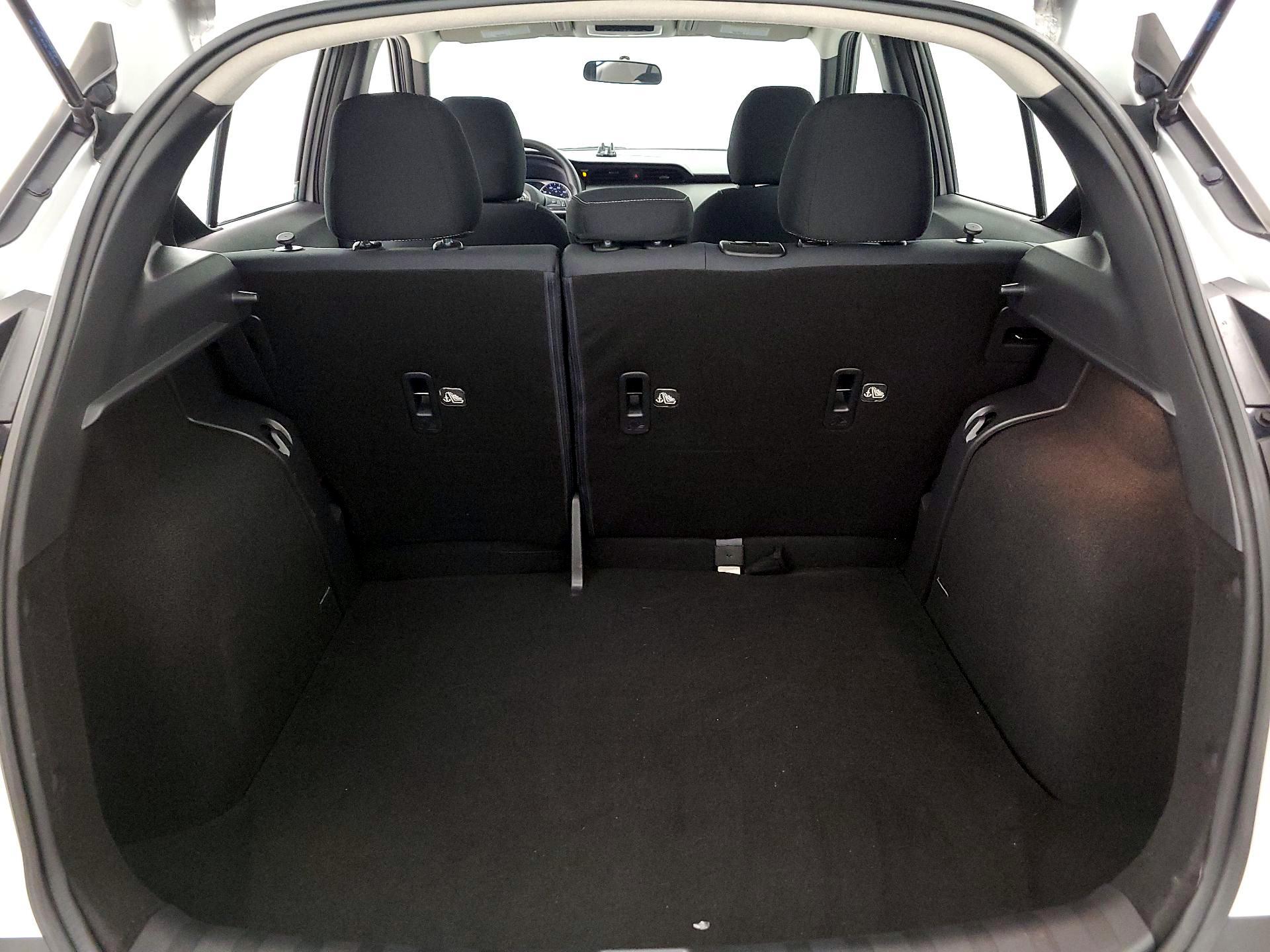 Thumbnail: 2019 Nissan Kicks - 20