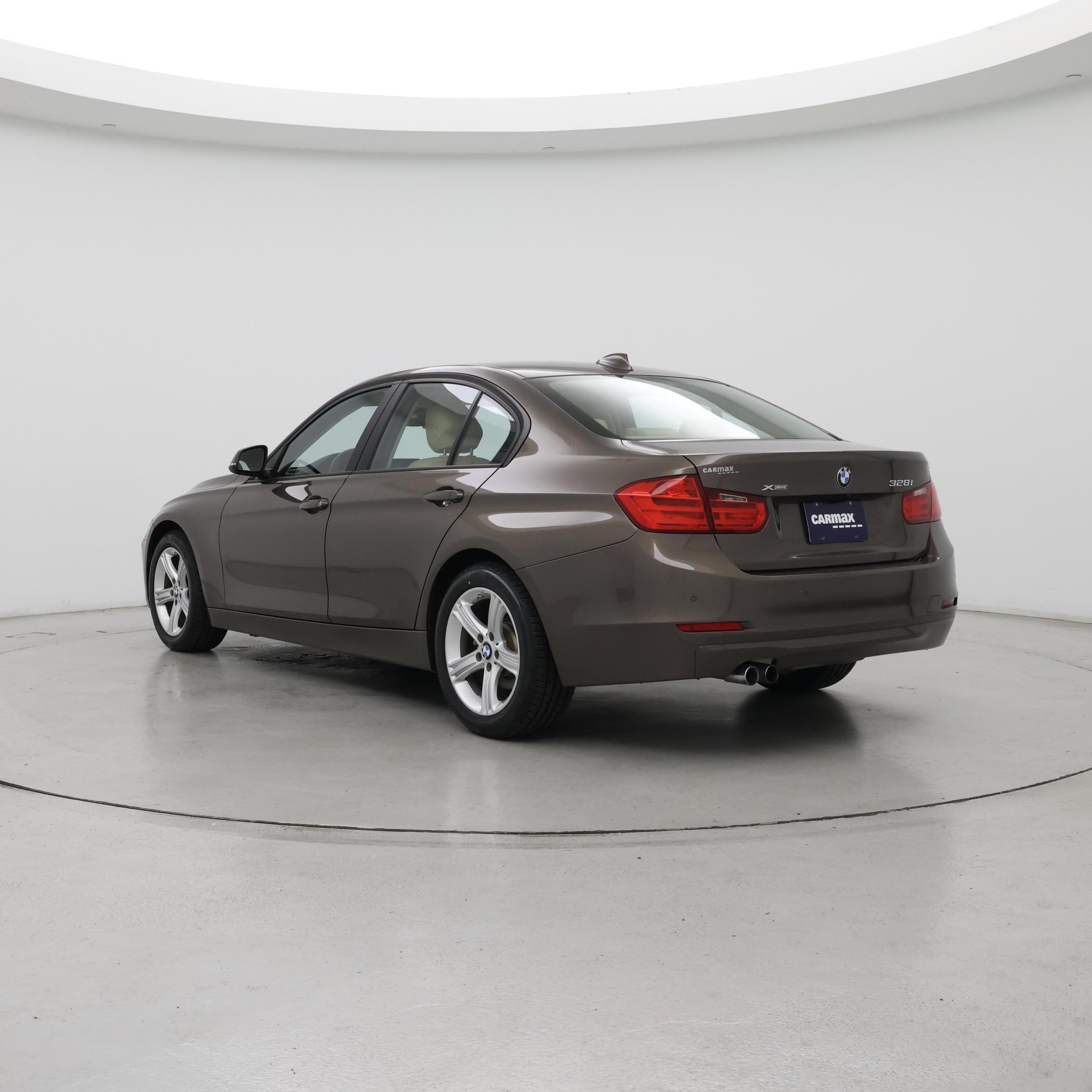 Thumbnail: 2015 BMW 3 Series - 2