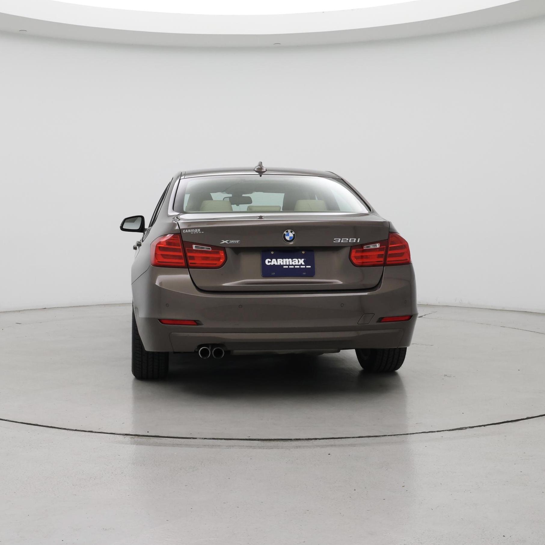 Thumbnail: 2015 BMW 3 Series - 6
