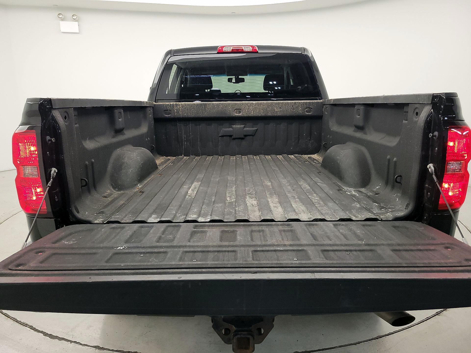 Thumbnail: 2016 Chevrolet Silverado 2500 - 20