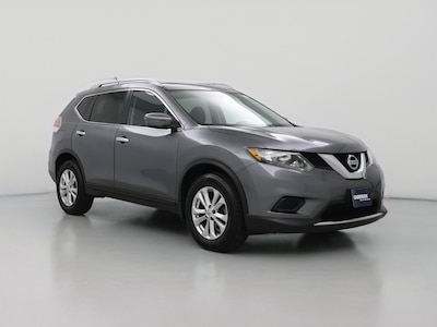 Silver 2016 Nissan Rogue SV