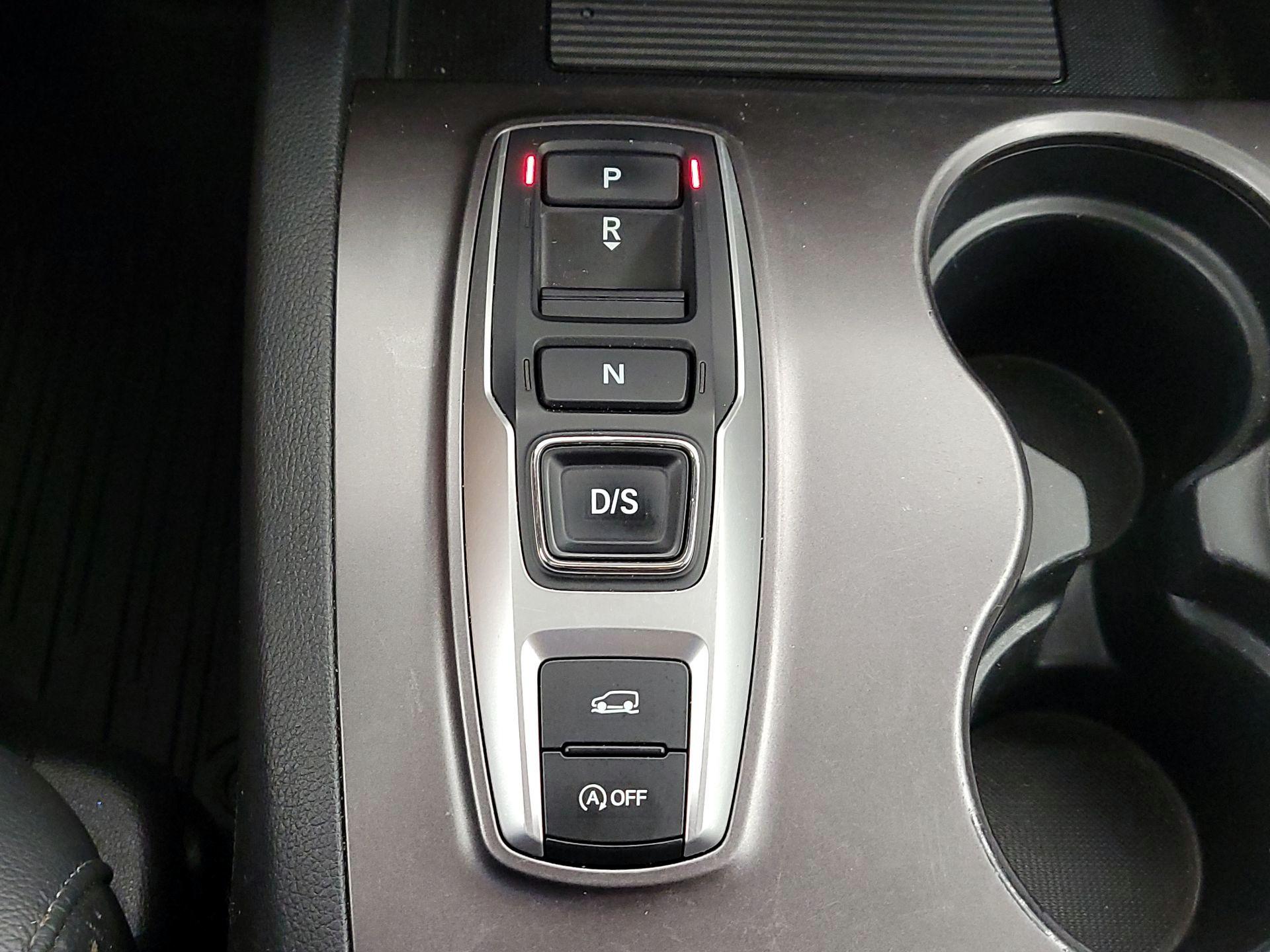 Thumbnail: 2021 Honda Pilot - 17
