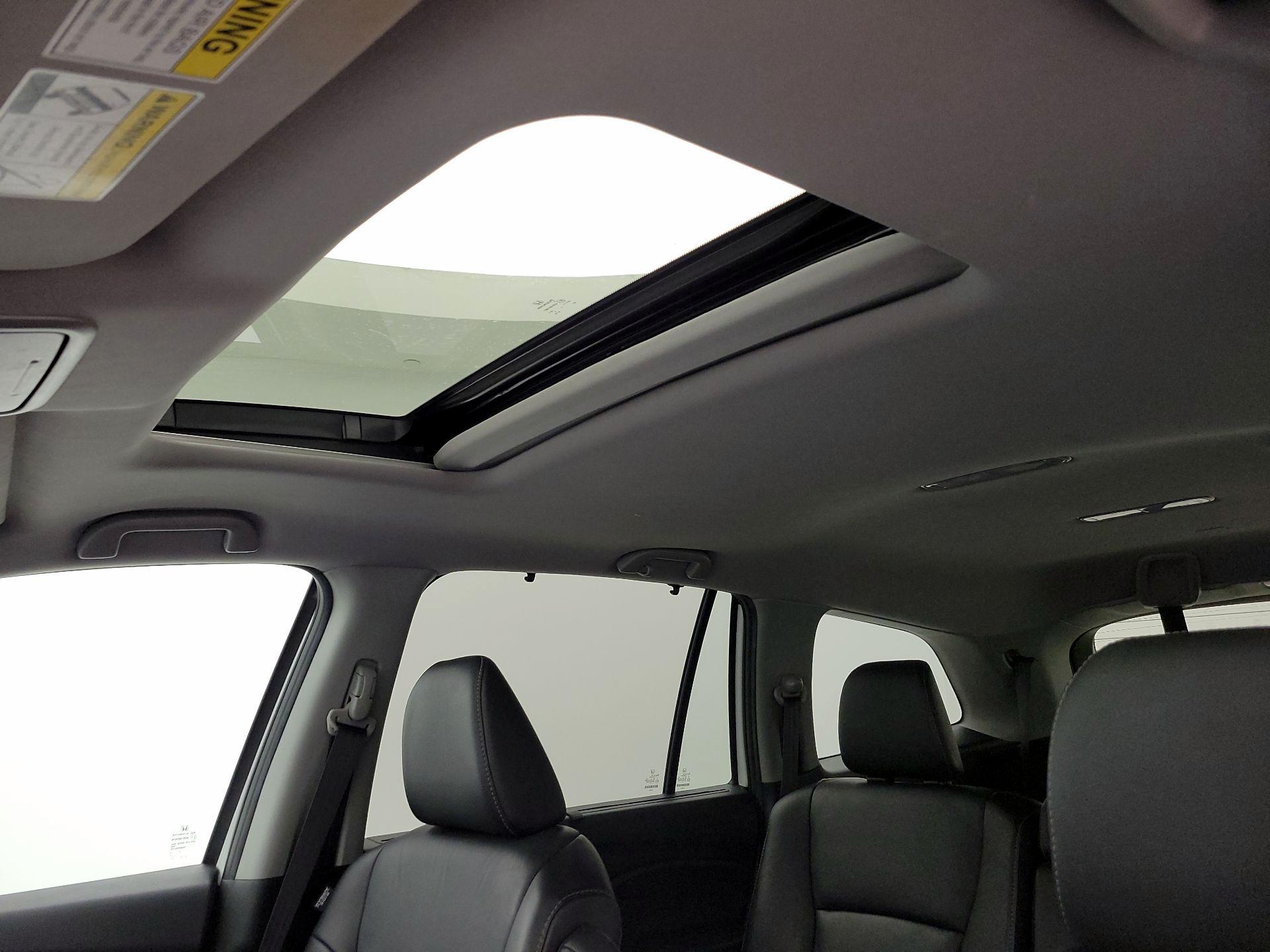 Thumbnail: 2021 Honda Pilot - 19