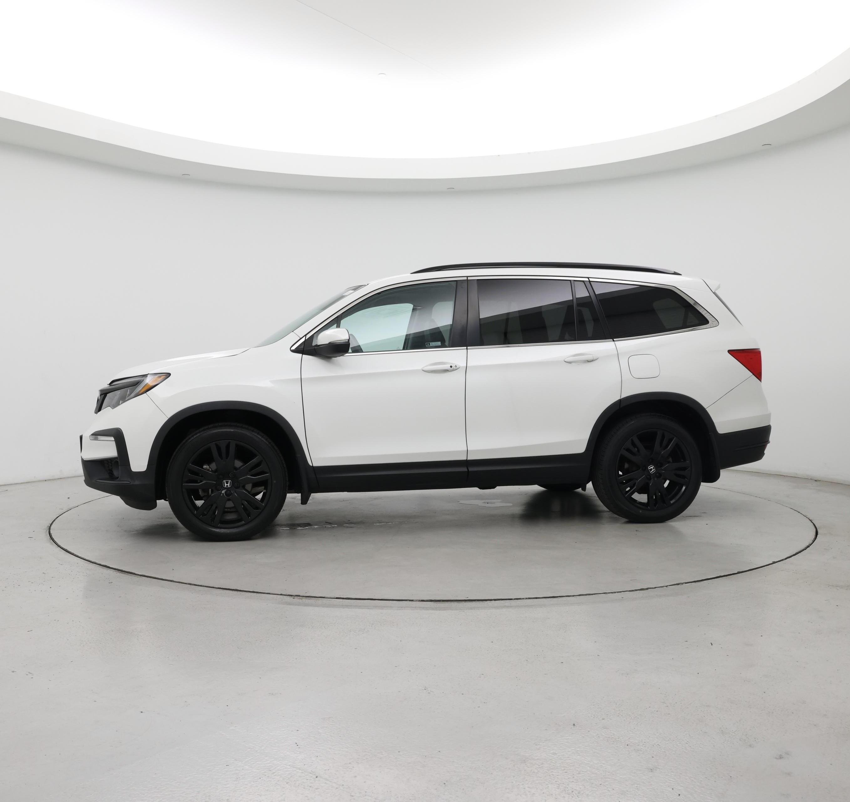 Thumbnail: 2021 Honda Pilot - 3