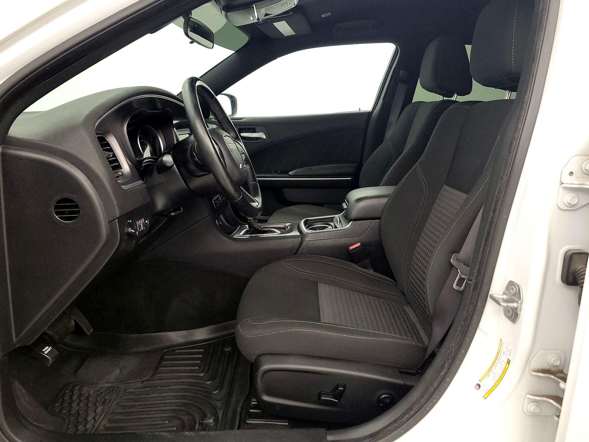 Thumbnail: 2019 Dodge Charger - 11