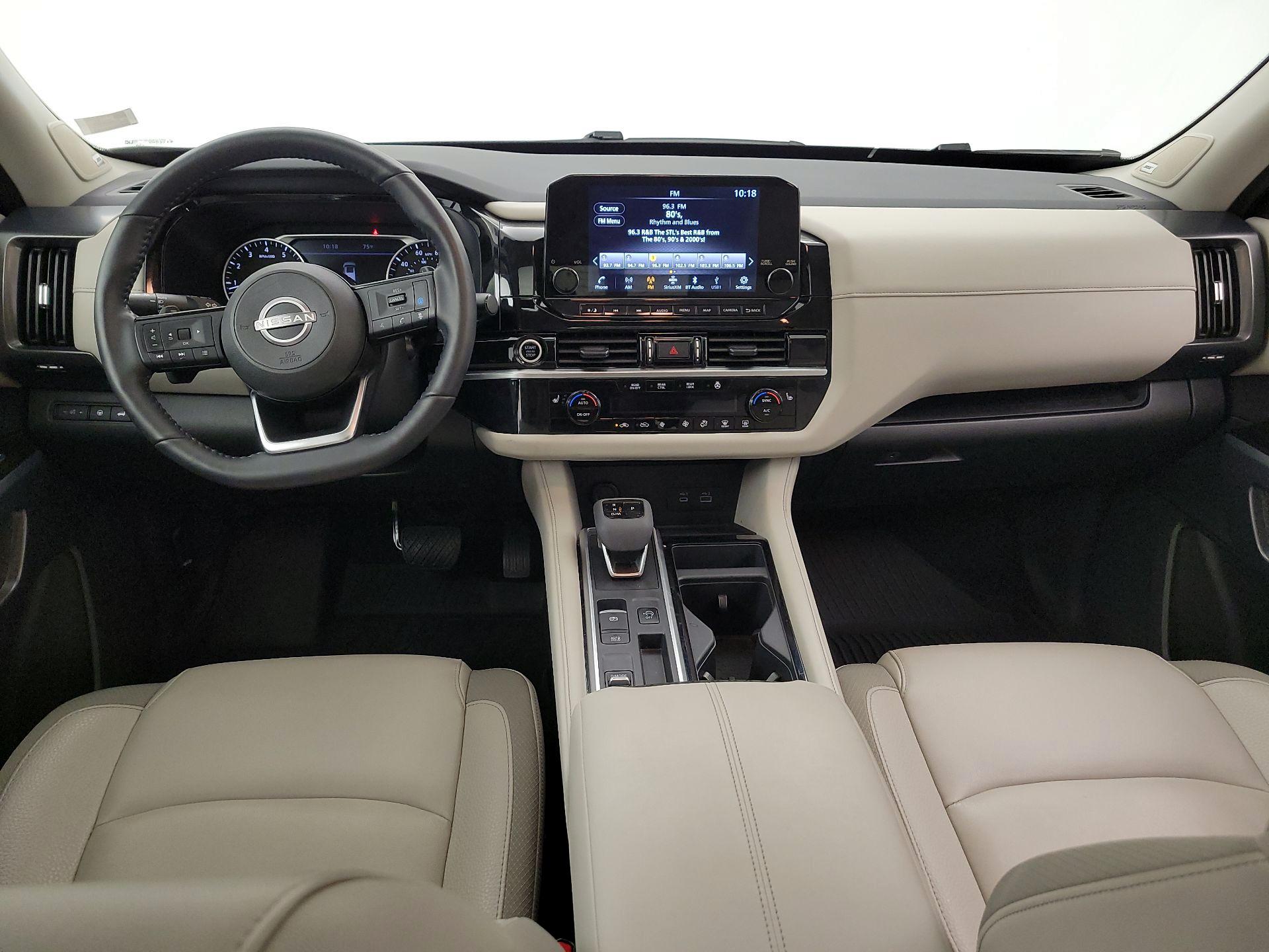 Thumbnail: 2024 Nissan Pathfinder - 9