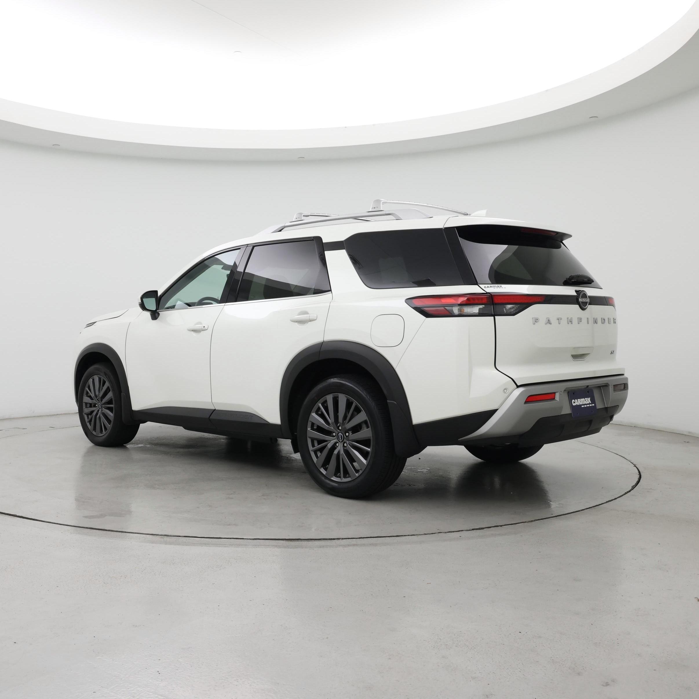 Thumbnail: 2024 Nissan Pathfinder - 2