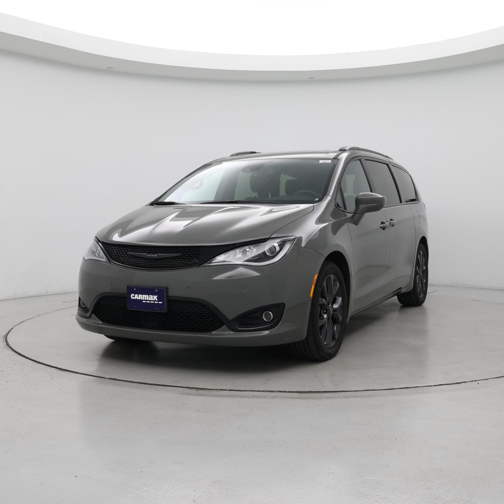Thumbnail: 2020 Chrysler Pacifica - 4