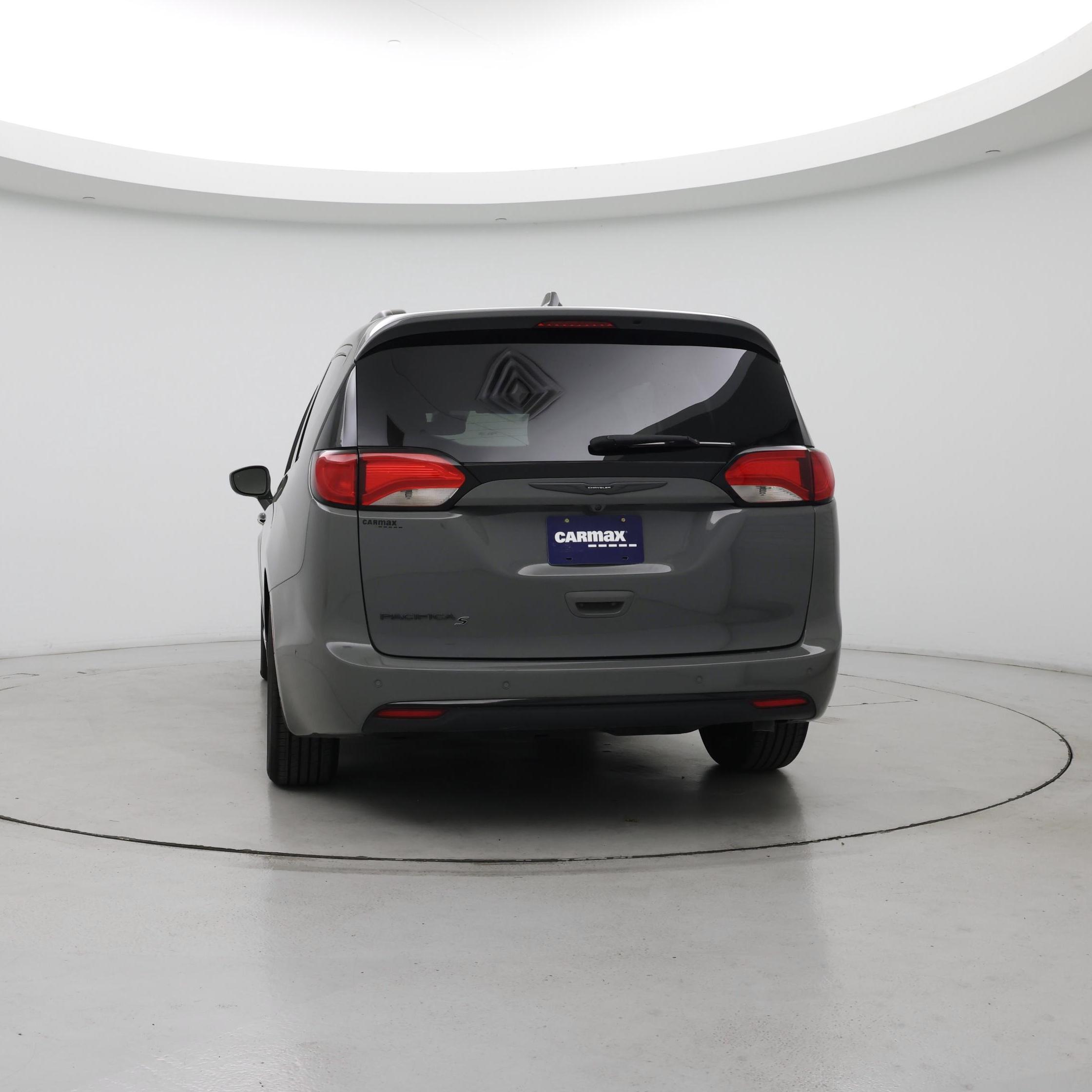 Thumbnail: 2020 Chrysler Pacifica - 6