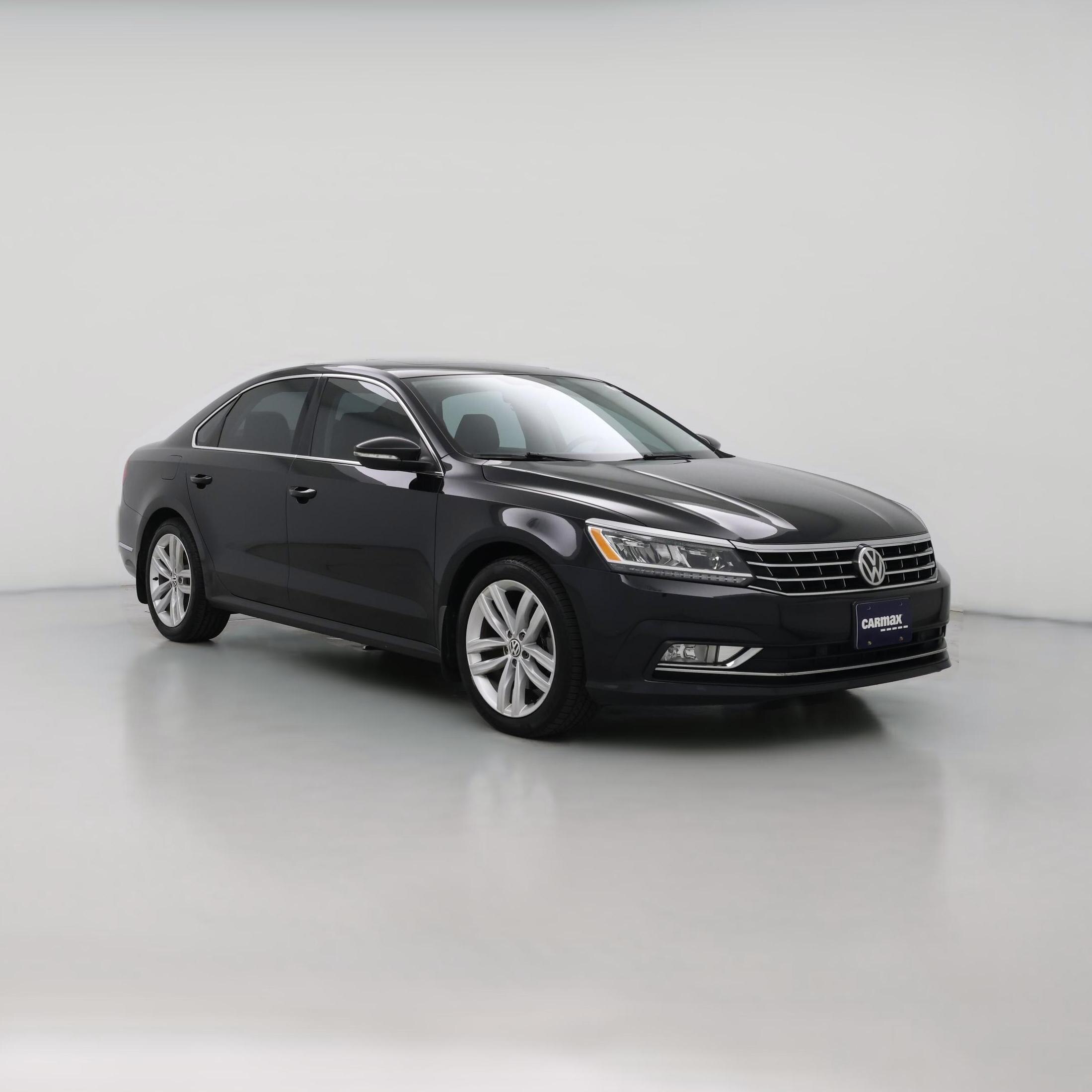 Thumbnail: 2018 Volkswagen Passat - 1