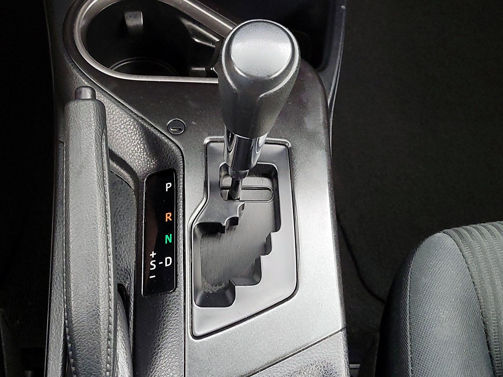 Thumbnail: 2016 Toyota RAV4 - 17
