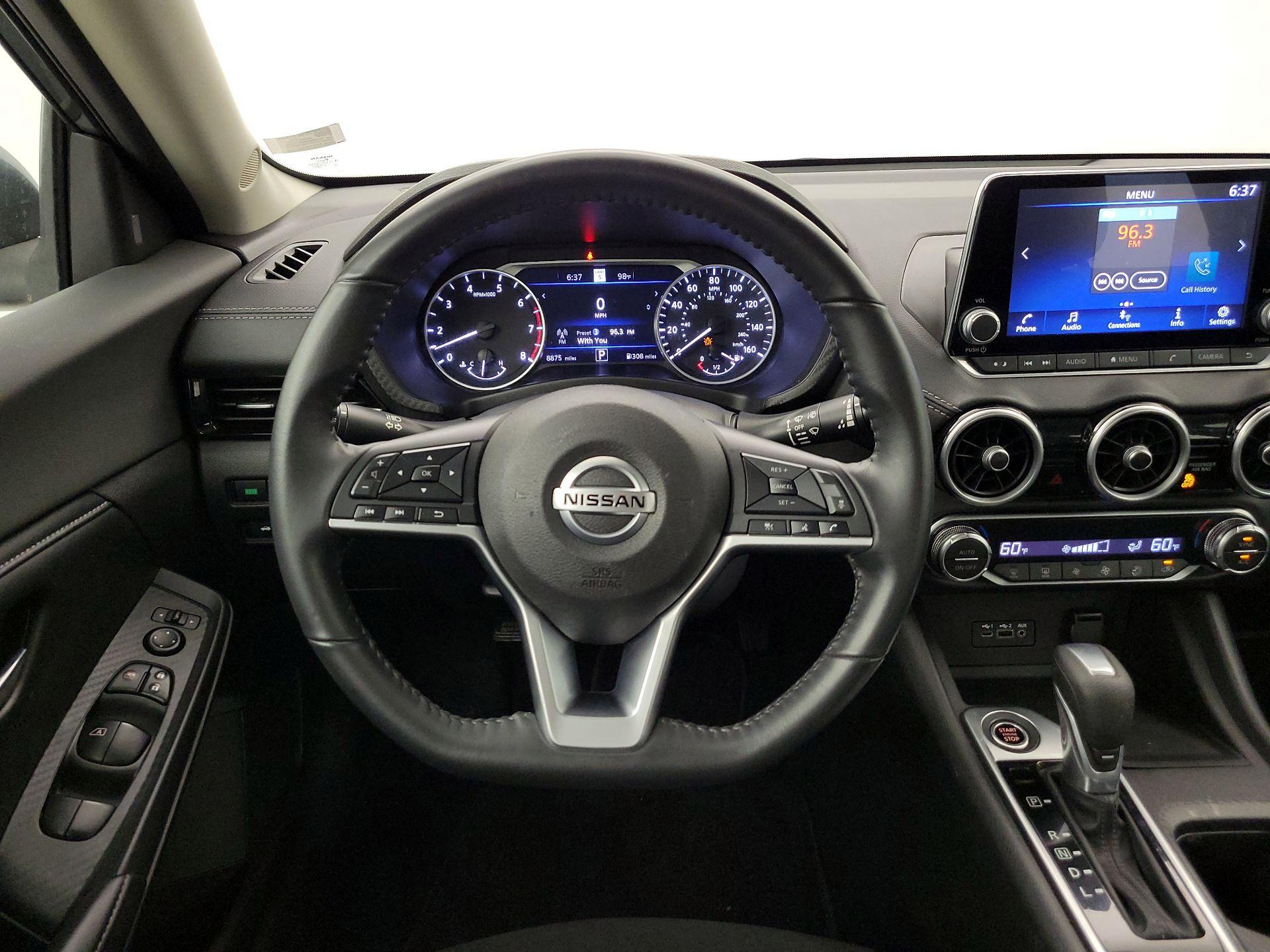Thumbnail: 2021 Nissan Sentra - 10