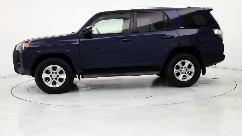 2016 Toyota 4Runner SR5 3