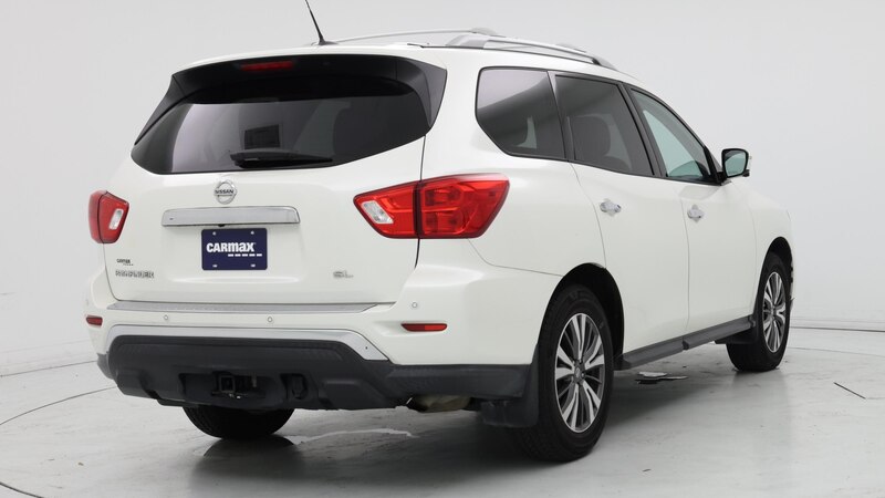 2017 Nissan Pathfinder SL 8