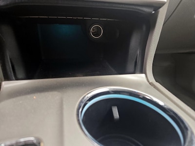 USB/AUX Ports