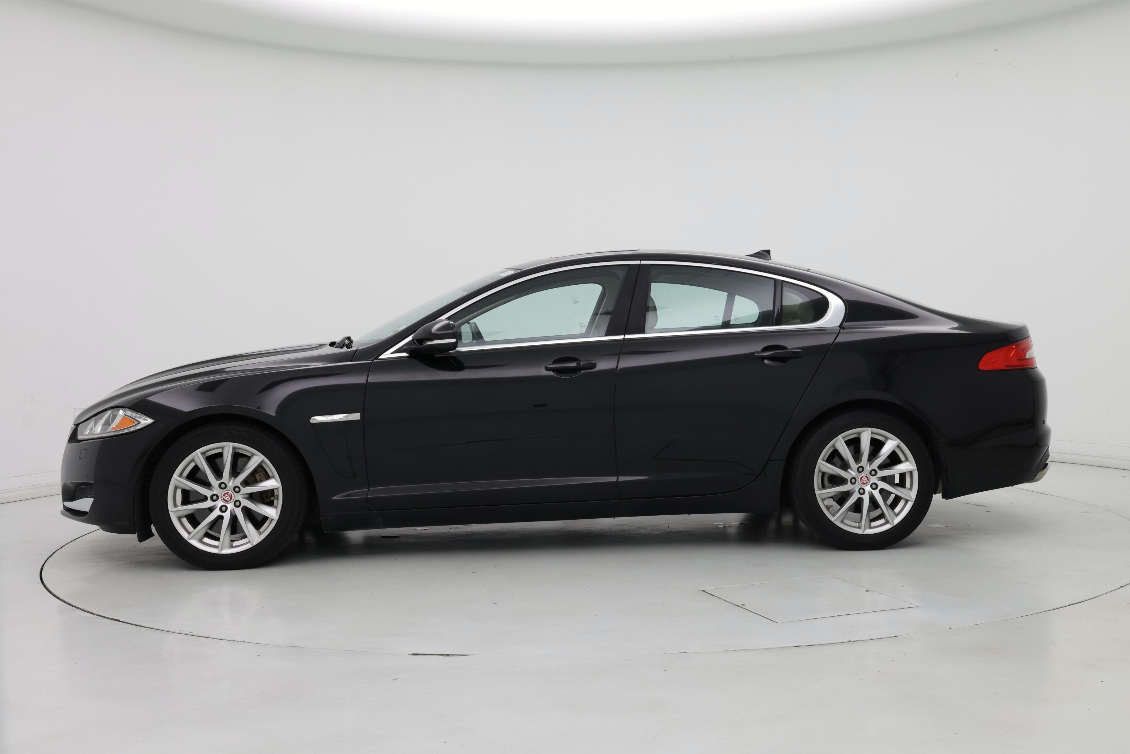Thumbnail: 2015 Jaguar XF - 3