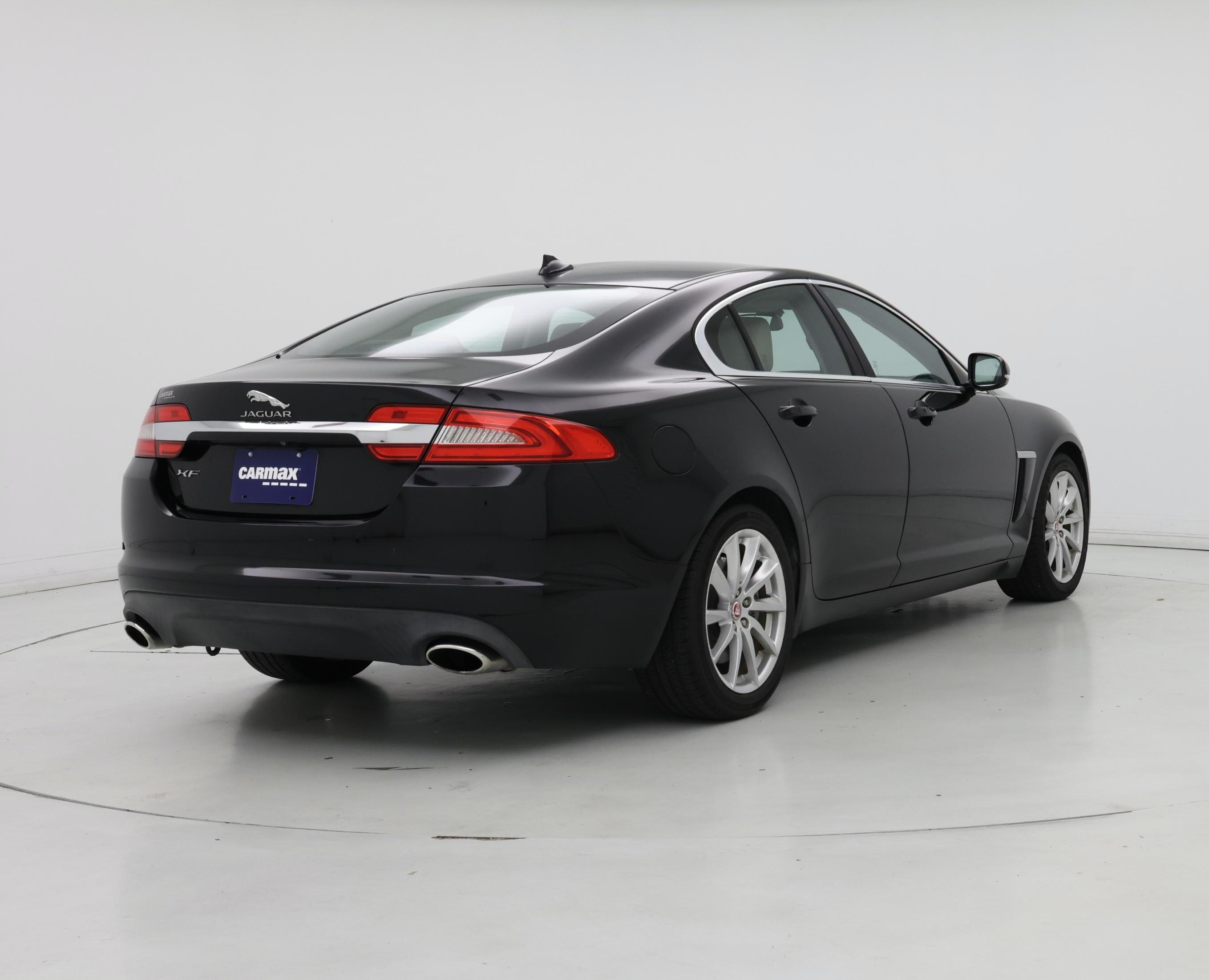 Thumbnail: 2015 Jaguar XF - 8