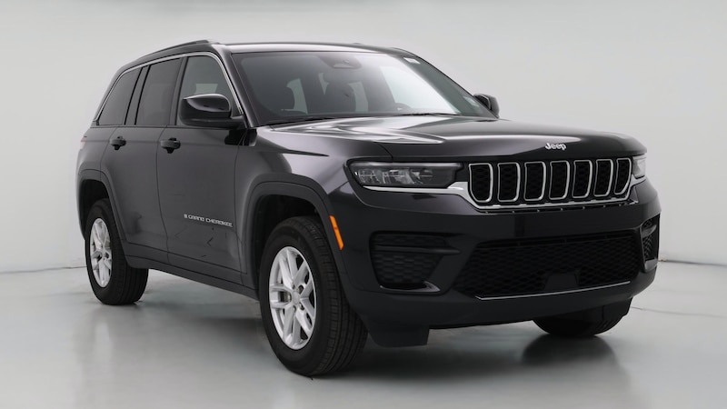 2024 Jeep Grand Cherokee Laredo Hero Image