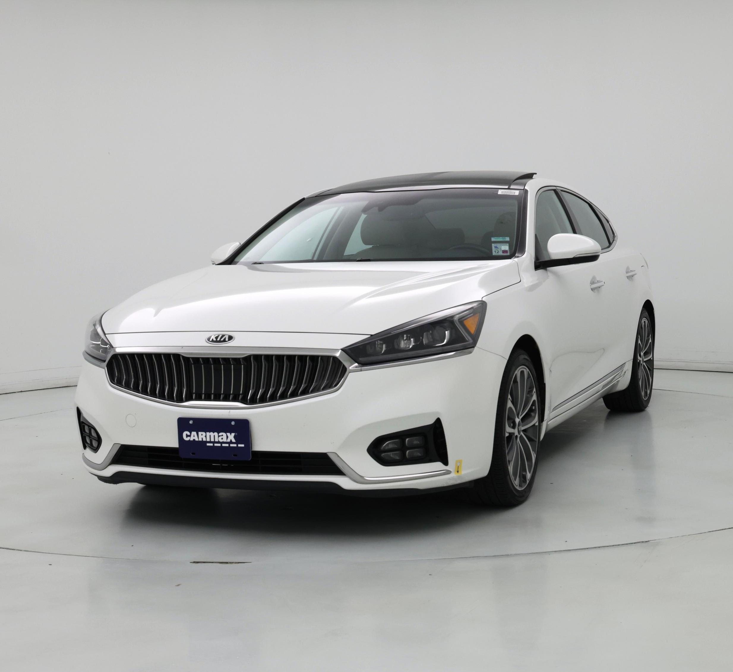 Thumbnail: 2017 Kia Cadenza - 4