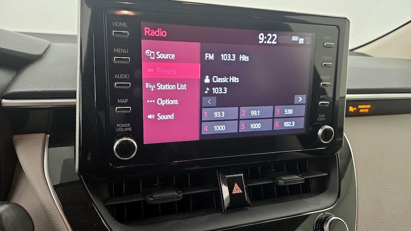 2020 Toyota Corolla LE 15