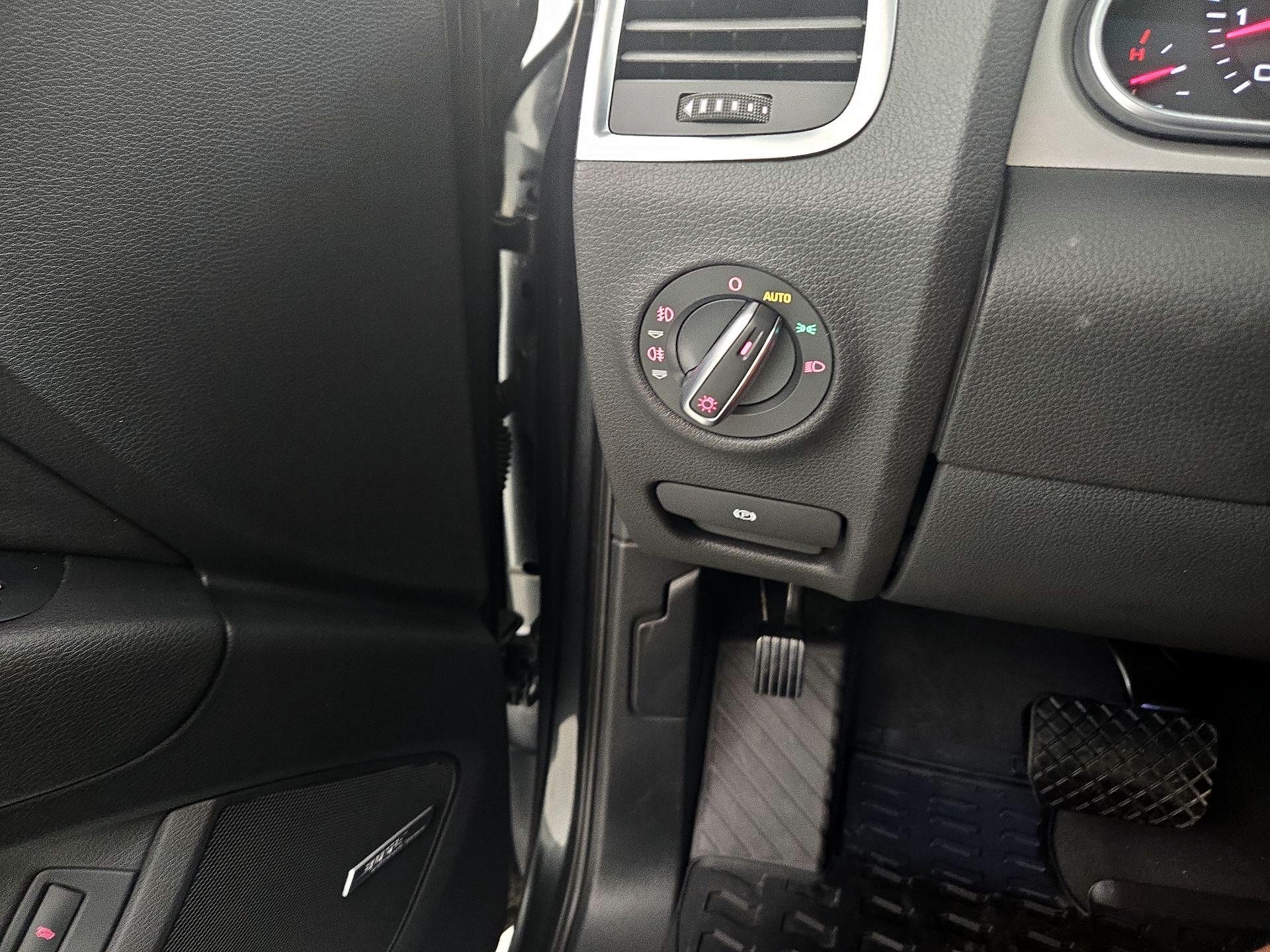 Thumbnail: 2015 Audi Q7 - 13