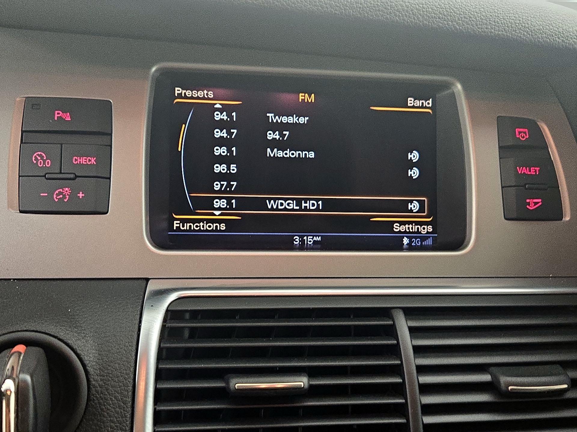 Thumbnail: 2015 Audi Q7 - 16