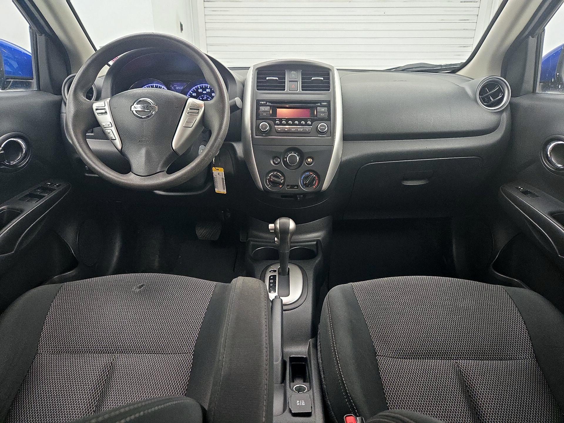 Thumbnail: 2016 Nissan Versa - 9