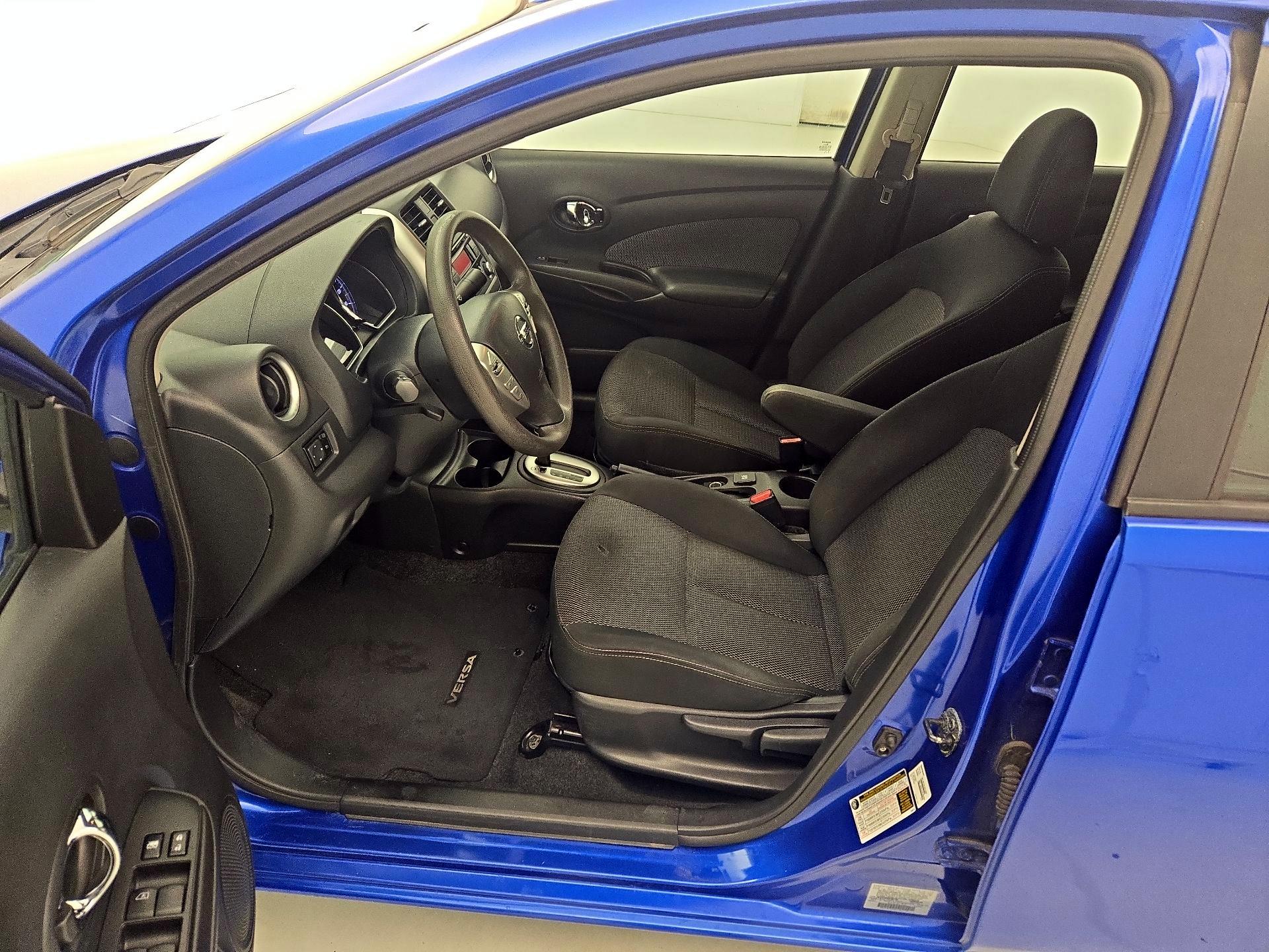 Thumbnail: 2016 Nissan Versa - 11