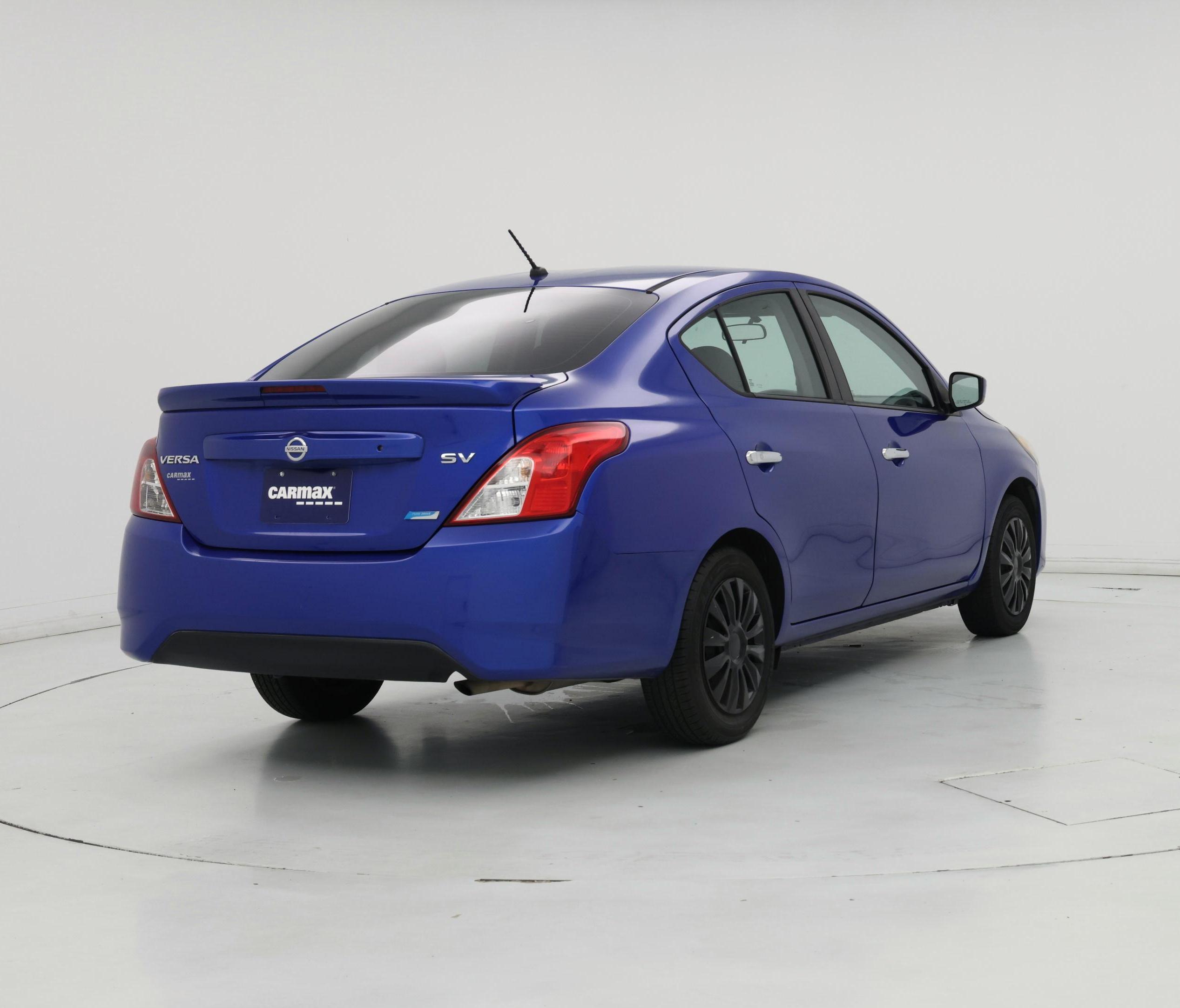 Thumbnail: 2016 Nissan Versa - 8