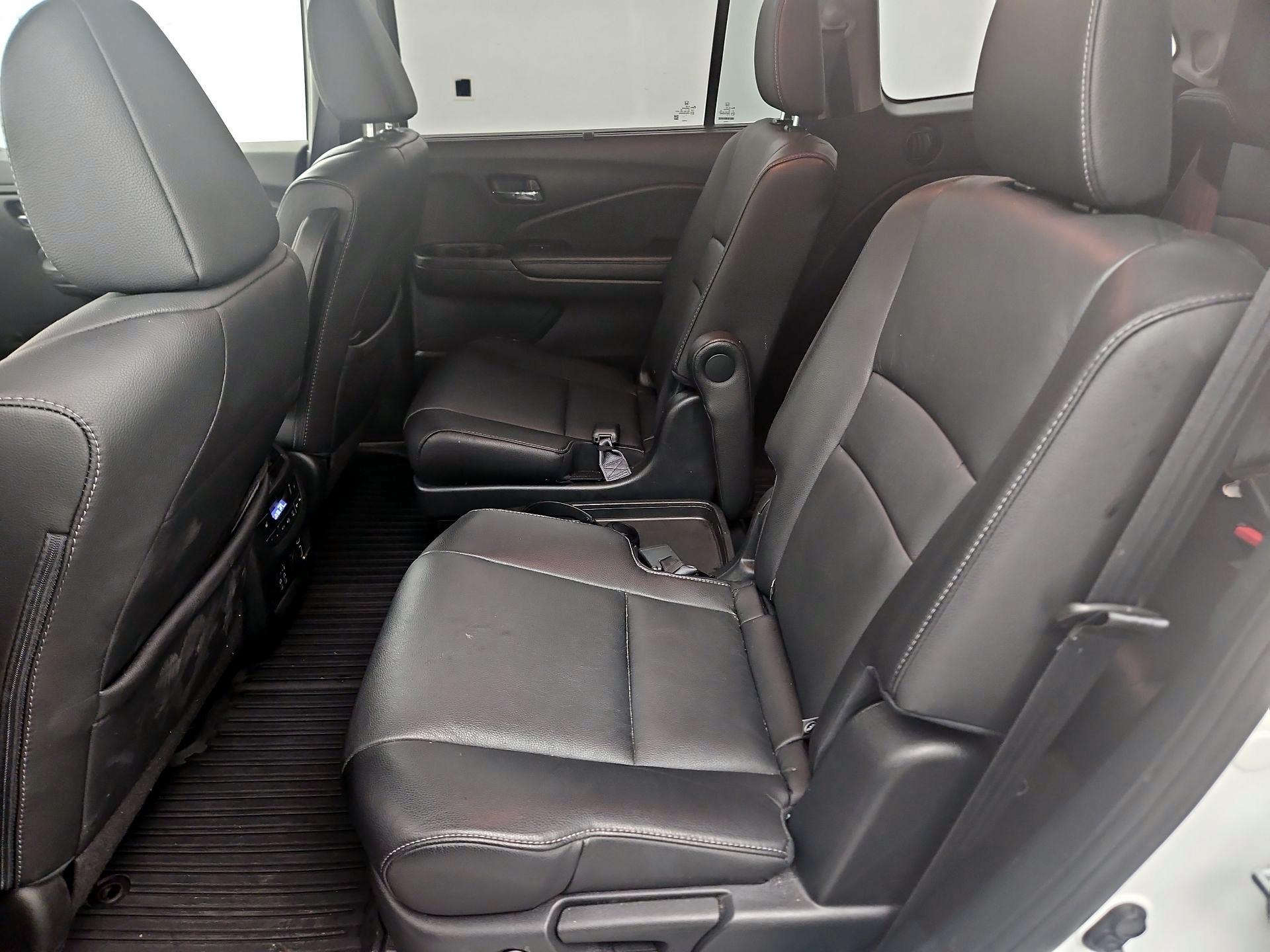 Thumbnail: 2021 Honda Pilot - 15