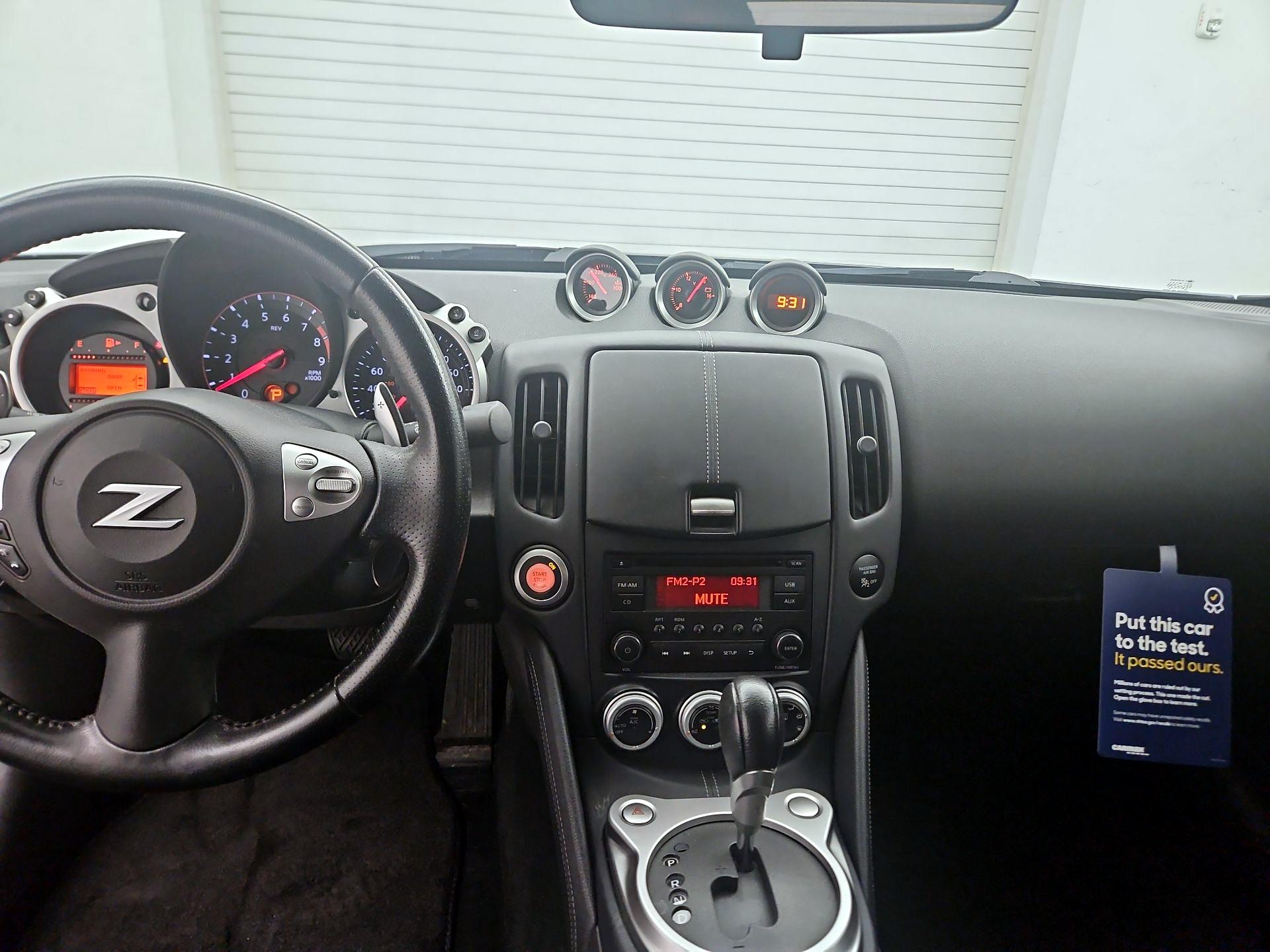 Thumbnail: 2015 Nissan Z - 9