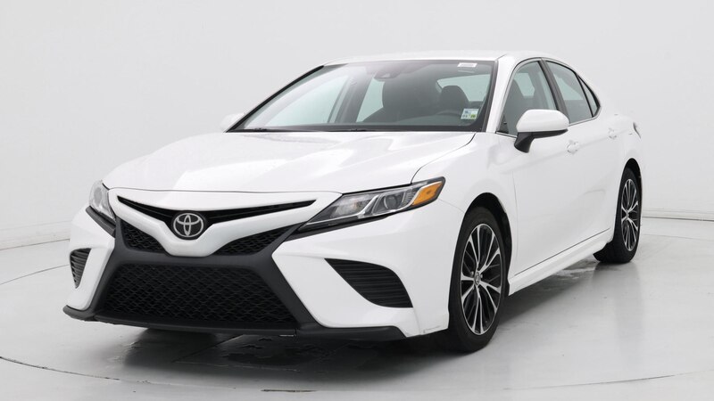 2020 Toyota Camry SE 4