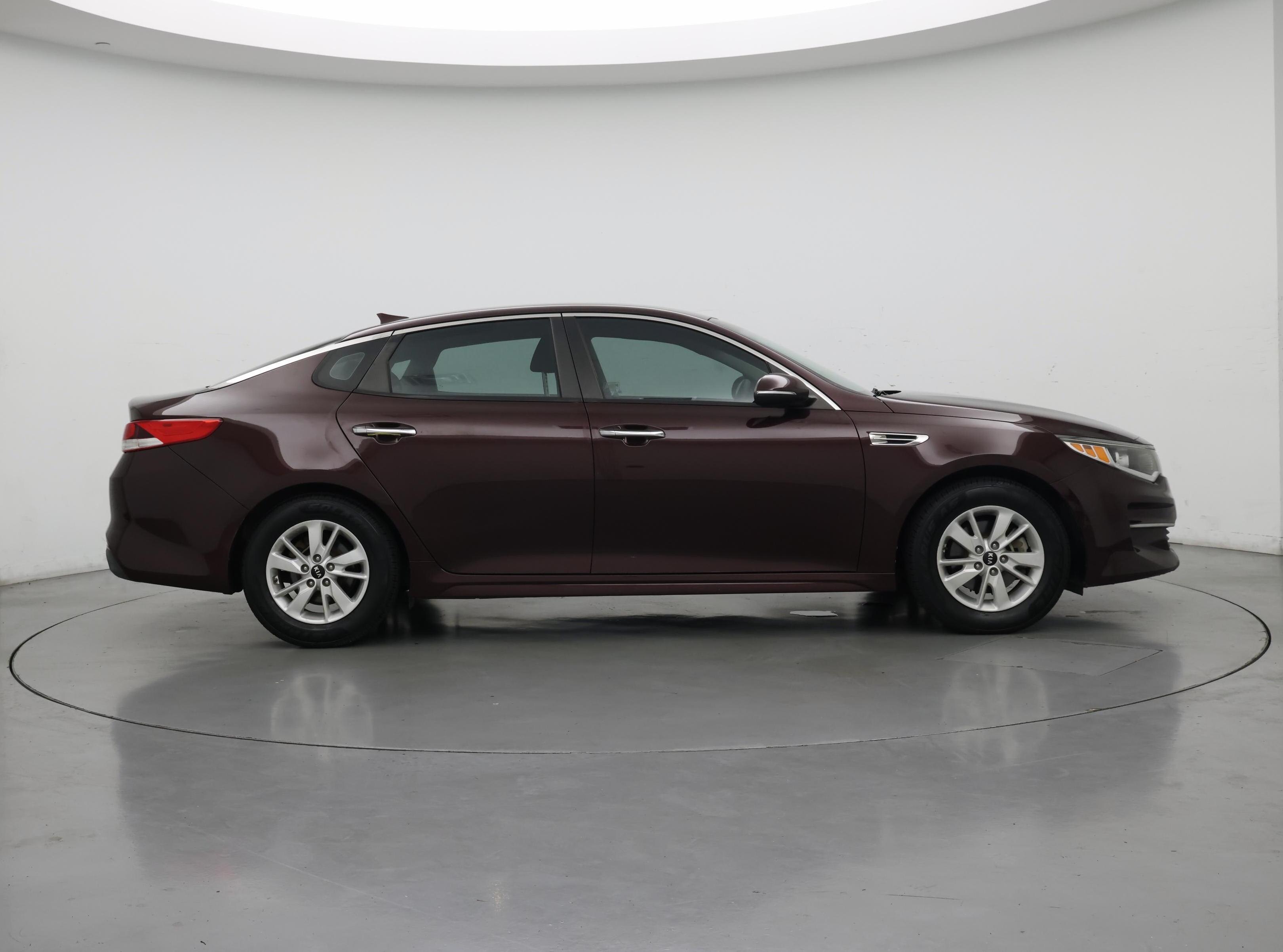 Thumbnail: 2018 Kia Optima - 7