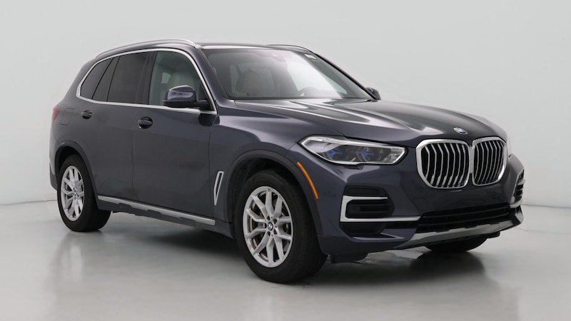 2022 BMW X5 sDrive40i Hero Image