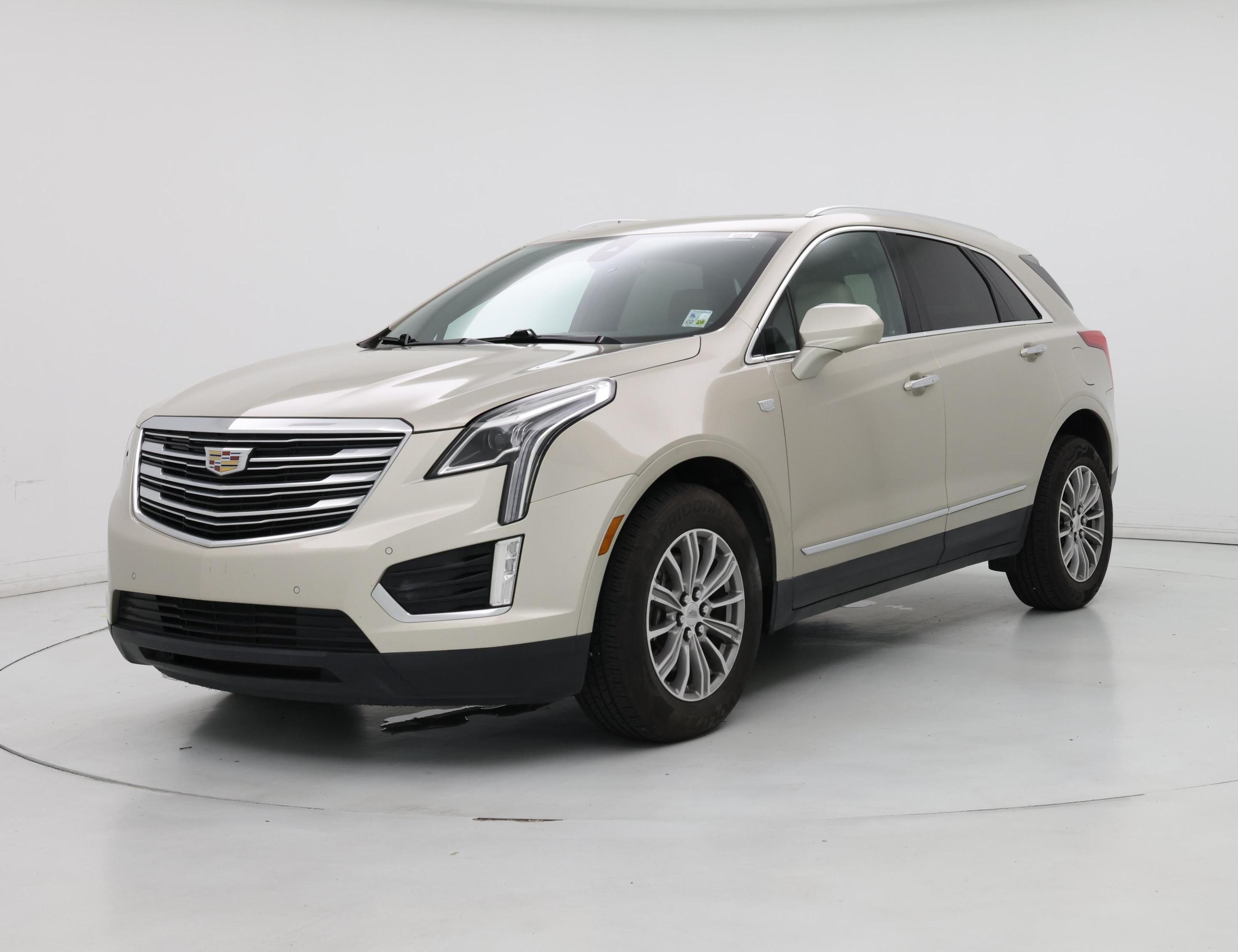 Thumbnail: 2017 Cadillac XT5 - 4