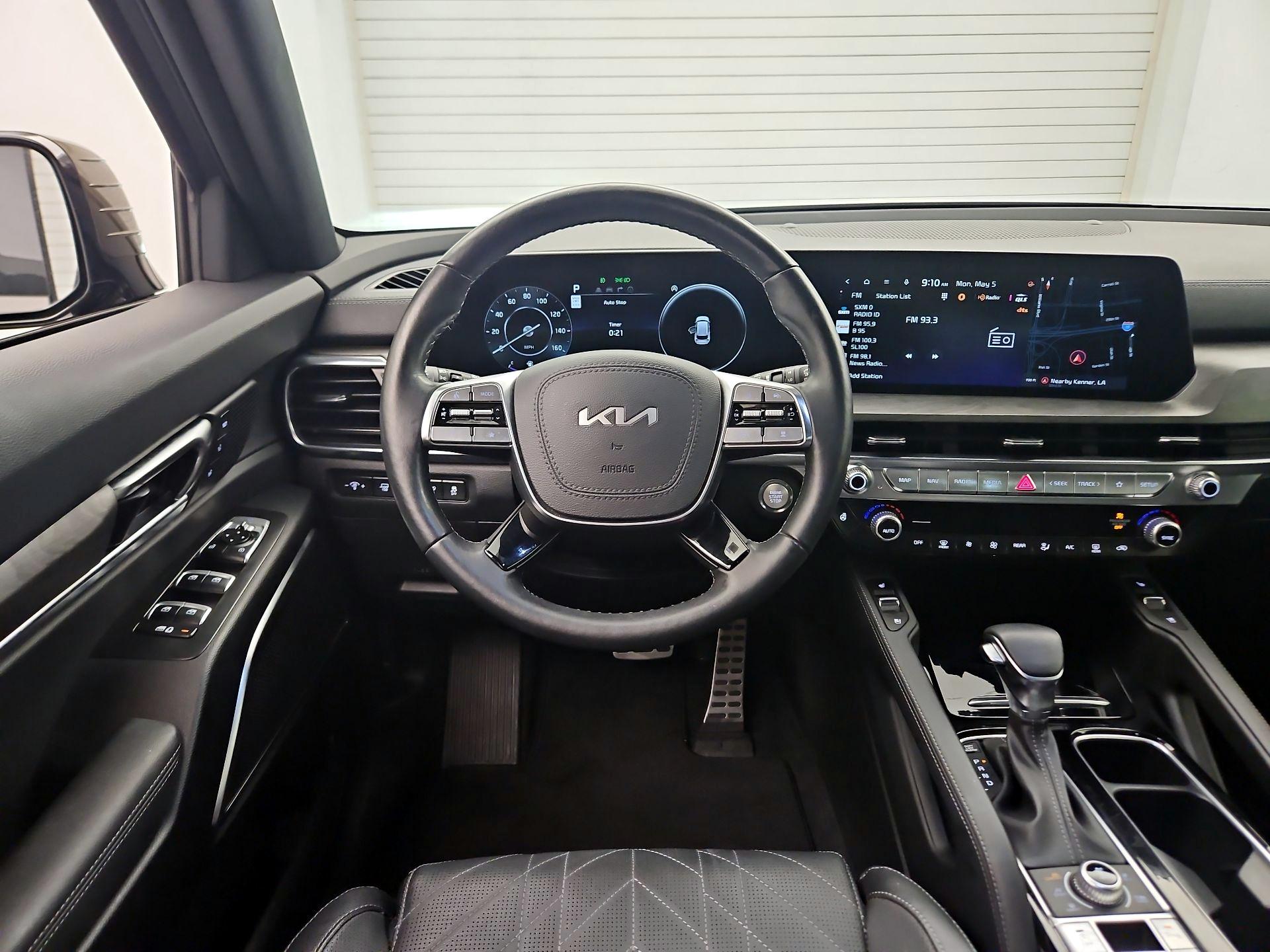 Thumbnail: 2023 Kia Telluride - 10