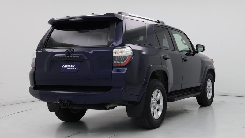 2023 Toyota 4Runner SR5 8