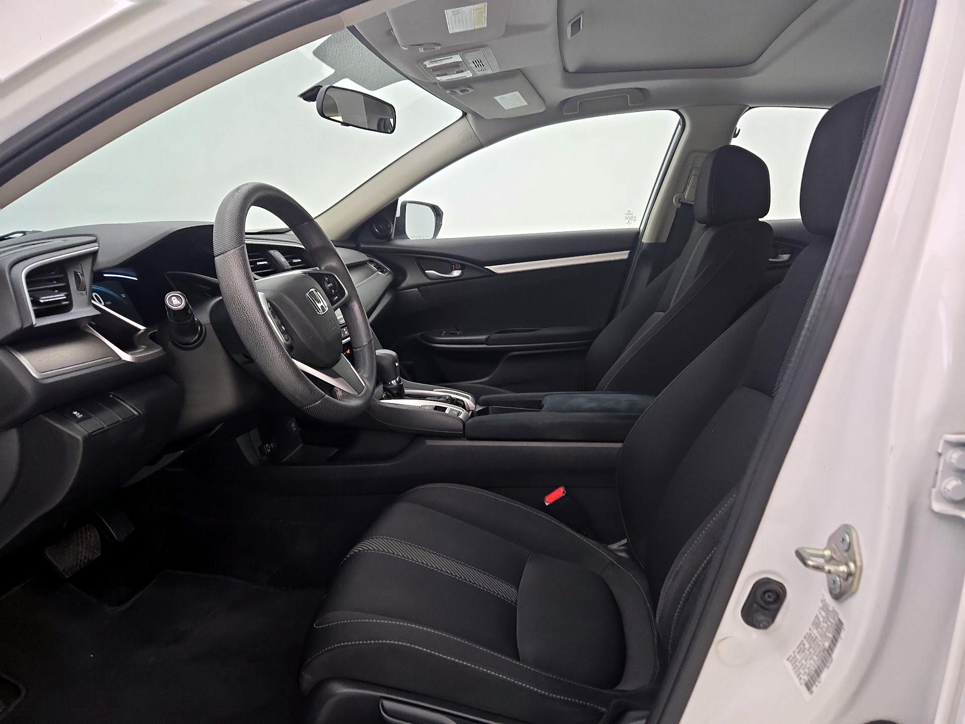 Thumbnail: 2017 Honda Civic - 11