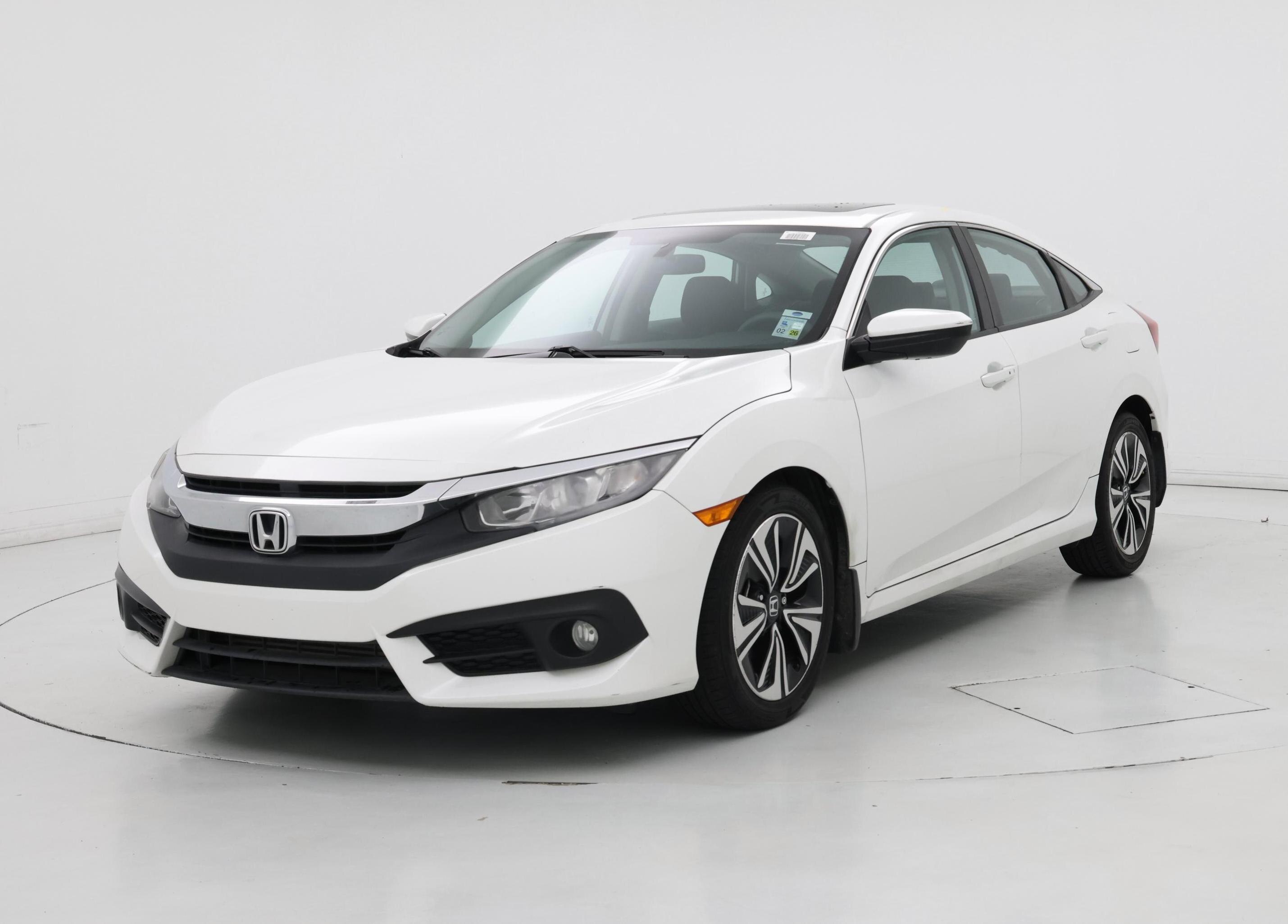 Thumbnail: 2017 Honda Civic - 4