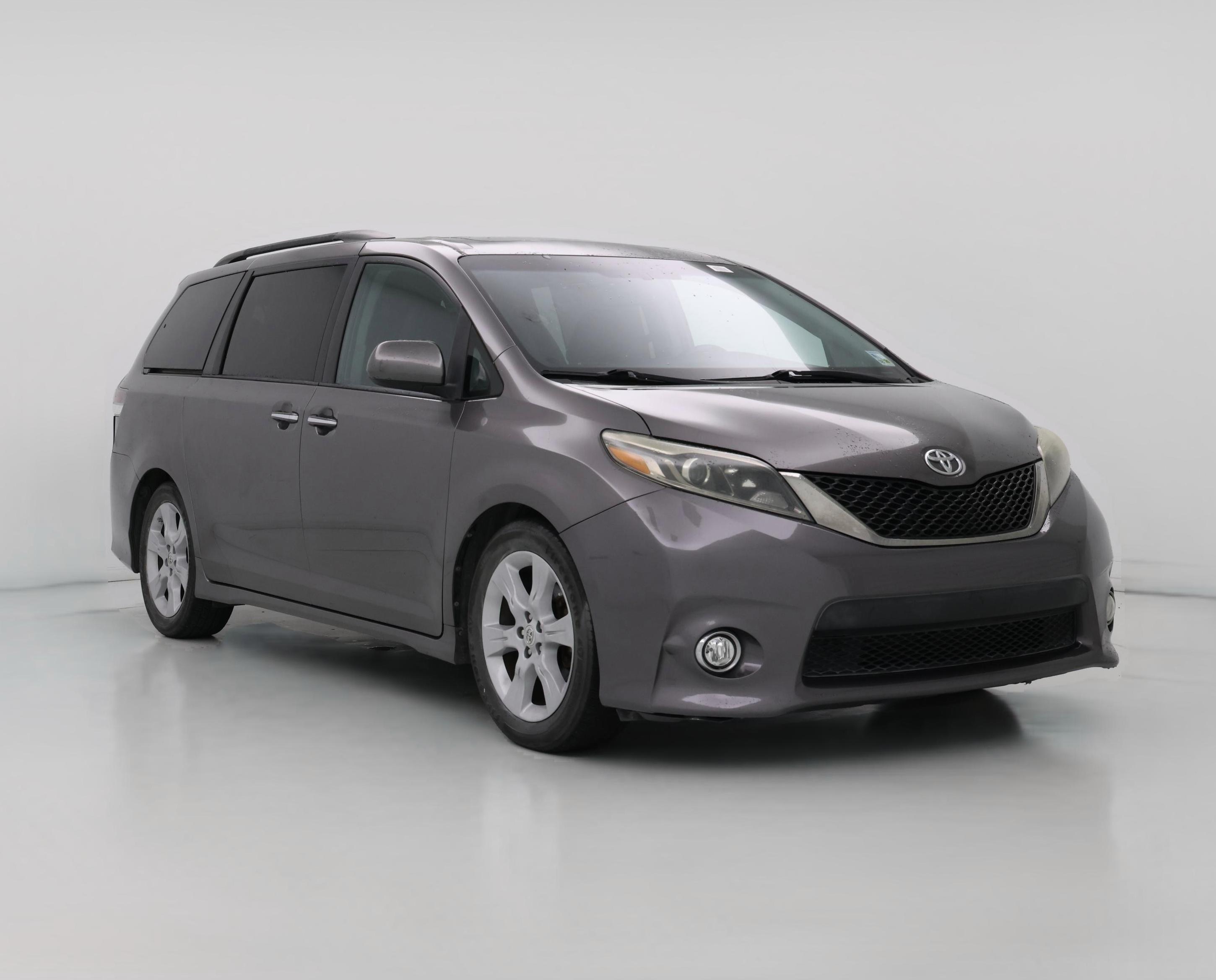 Thumbnail: 2016 Toyota Sienna - 1