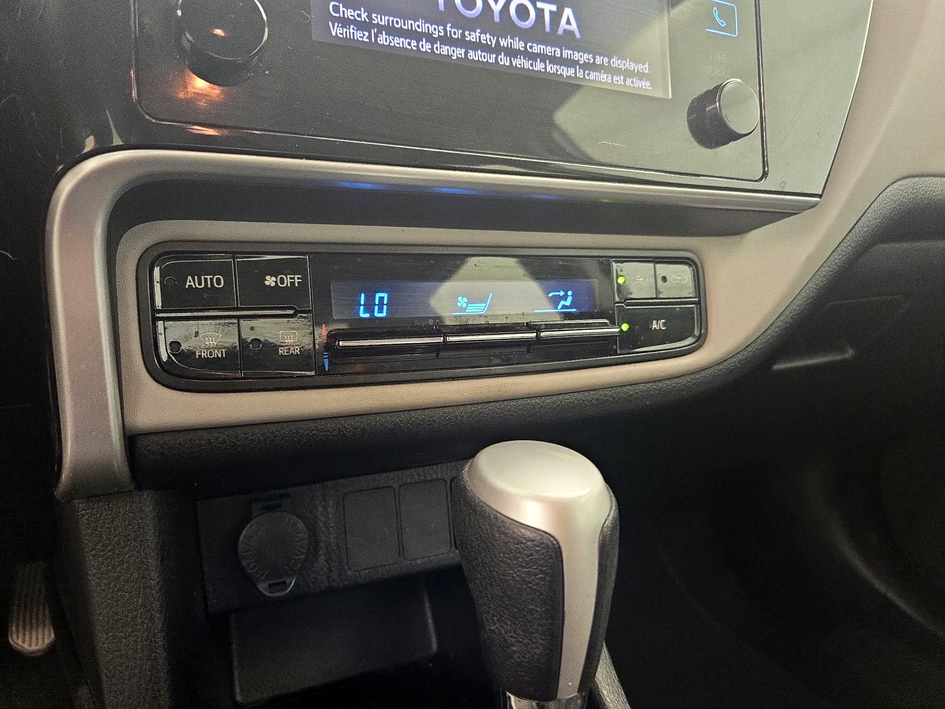 Thumbnail: 2019 Toyota Corolla - 16