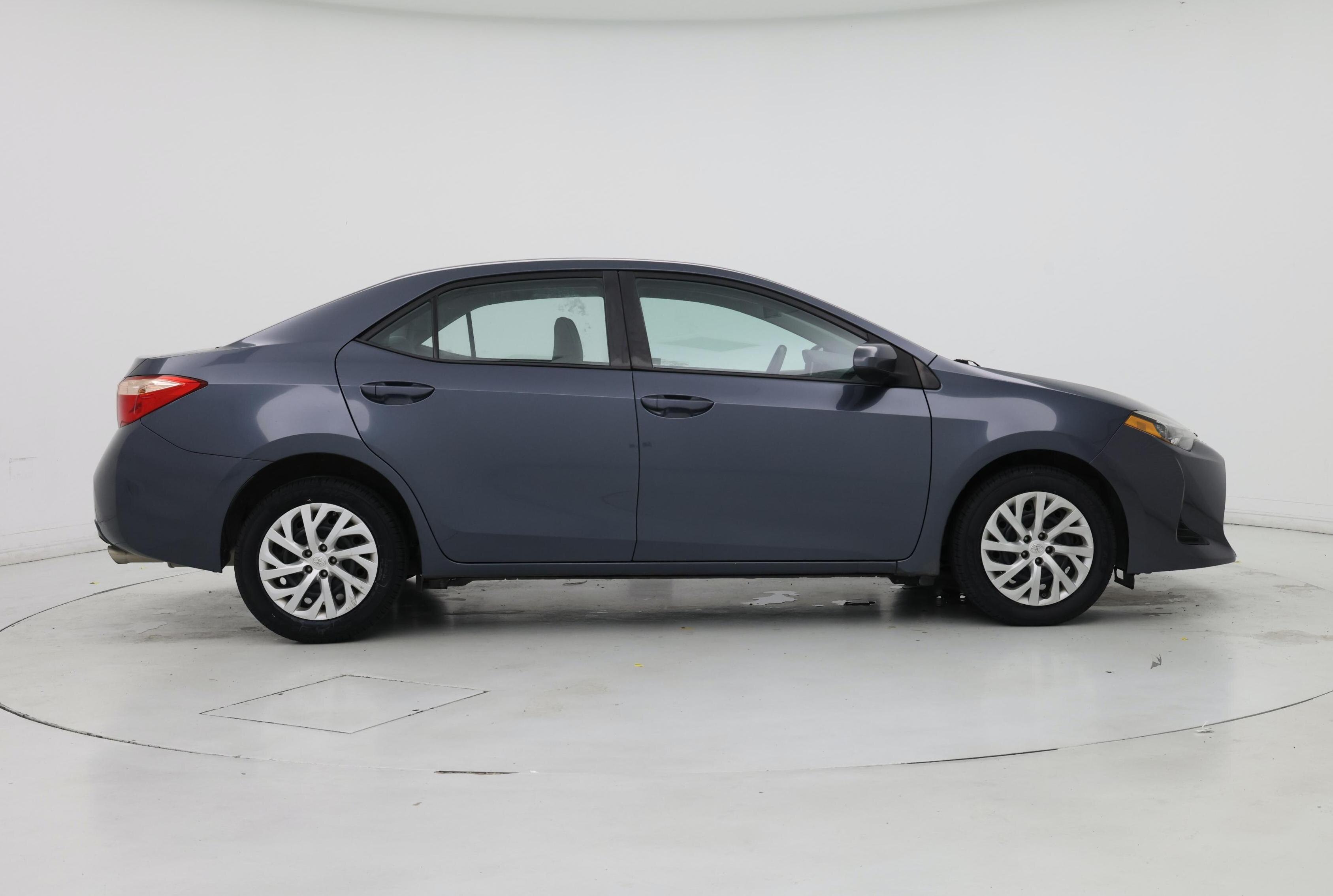Thumbnail: 2019 Toyota Corolla - 7