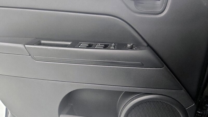 2014 Jeep Patriot Latitude 12