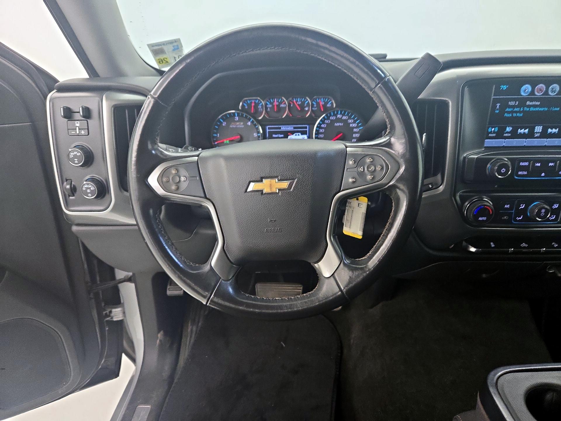 Thumbnail: 2017 Chevrolet Silverado 1500 - 10