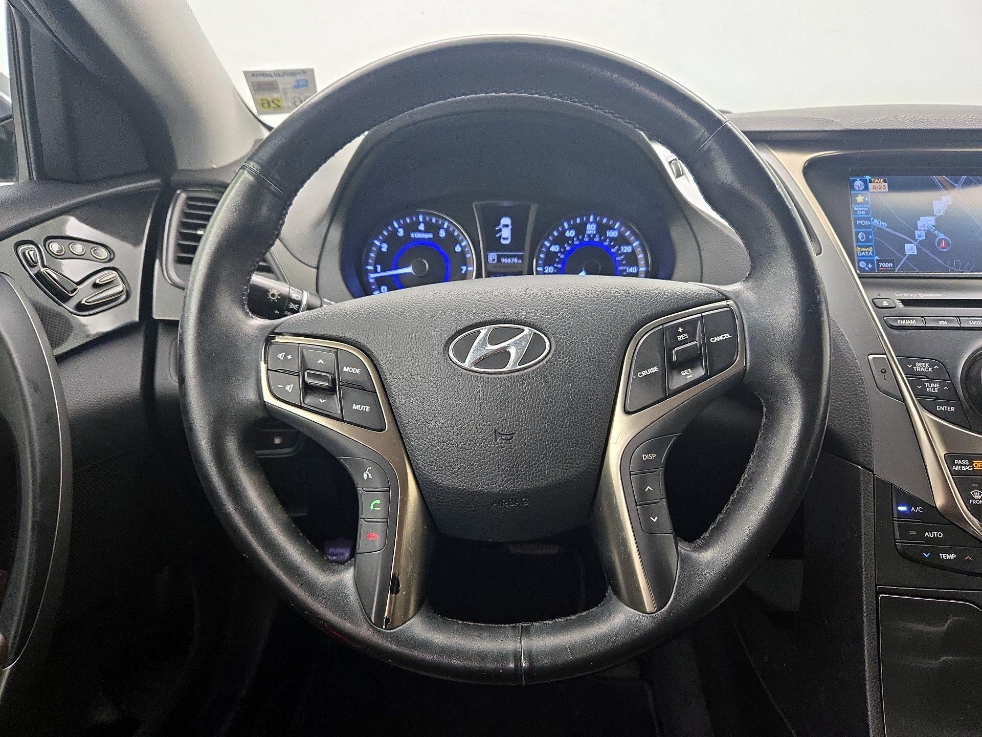 Thumbnail: 2013 Hyundai Azera - 10