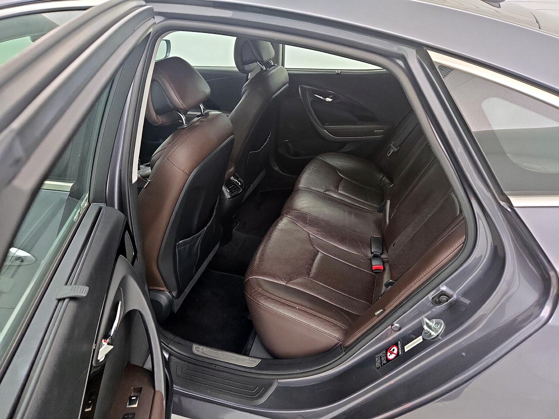 Thumbnail: 2013 Hyundai Azera - 20